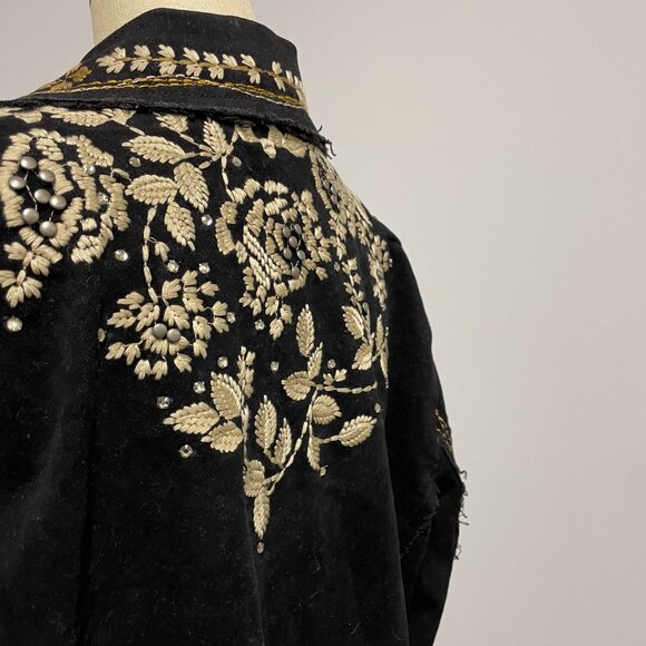 Boho Vintage Embroidered Jacket - Picture 8 of 9